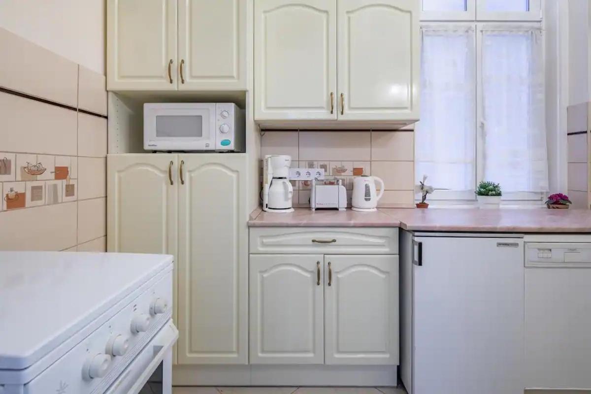 Astoria Central Apartments Будапеща Екстериор снимка