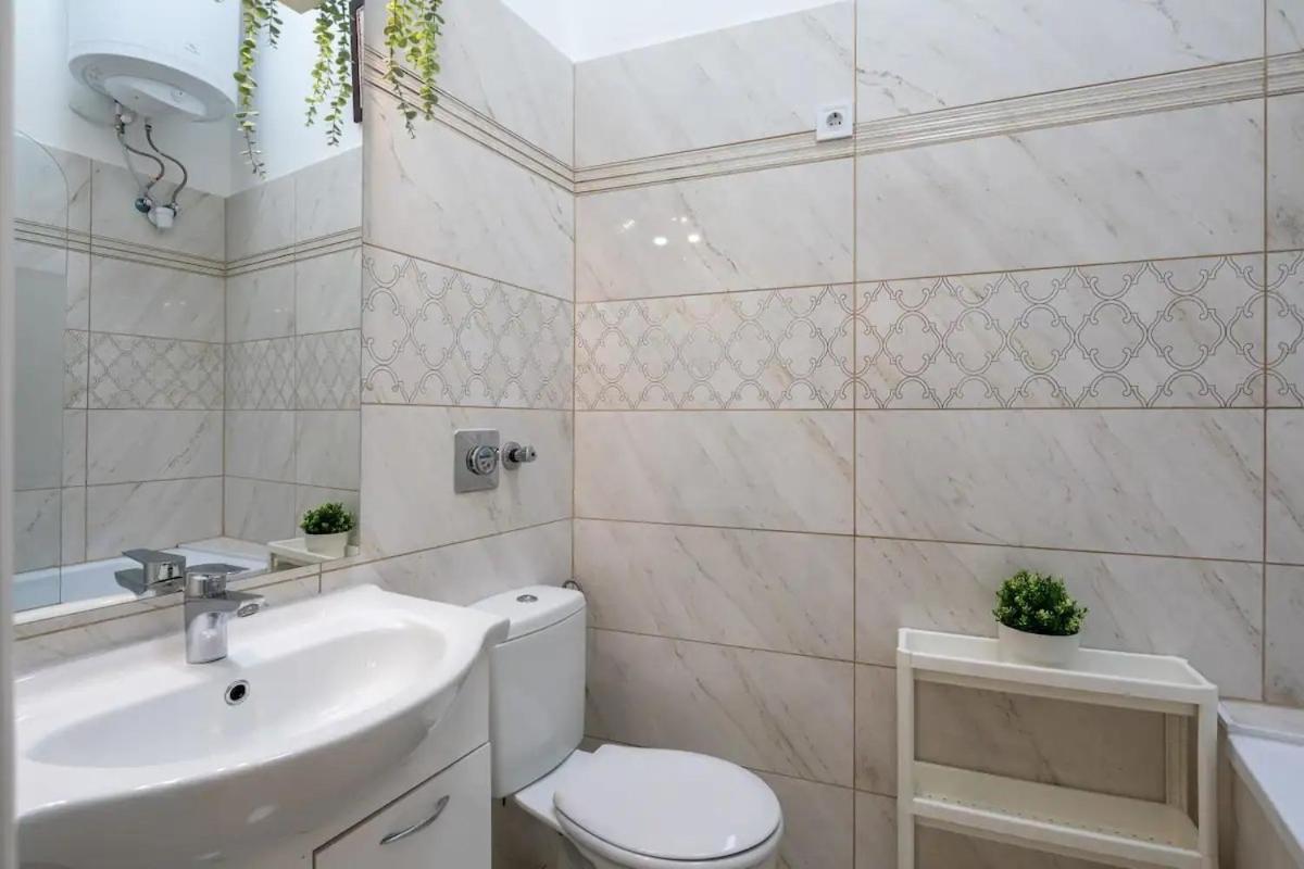 Astoria Central Apartments Будапеща Екстериор снимка