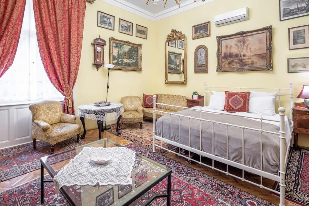 Astoria Central Apartments Будапеща Екстериор снимка